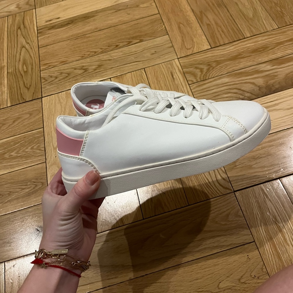 Thousand Fell Brand New White Pink Sneakers